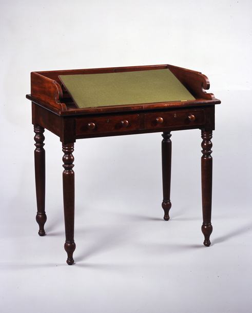 Table, Writing (Acc. No. 65.00071.001)