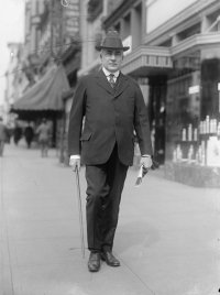 Warren G. Harding (R-OH)