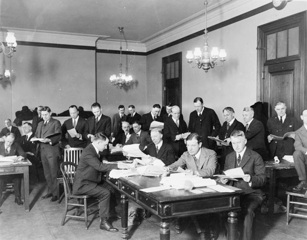 Photograph of Senate Committee on Privileges and Elections counting the votes in the contested election between Truman H. Newberry and Henry Ford, 1921.