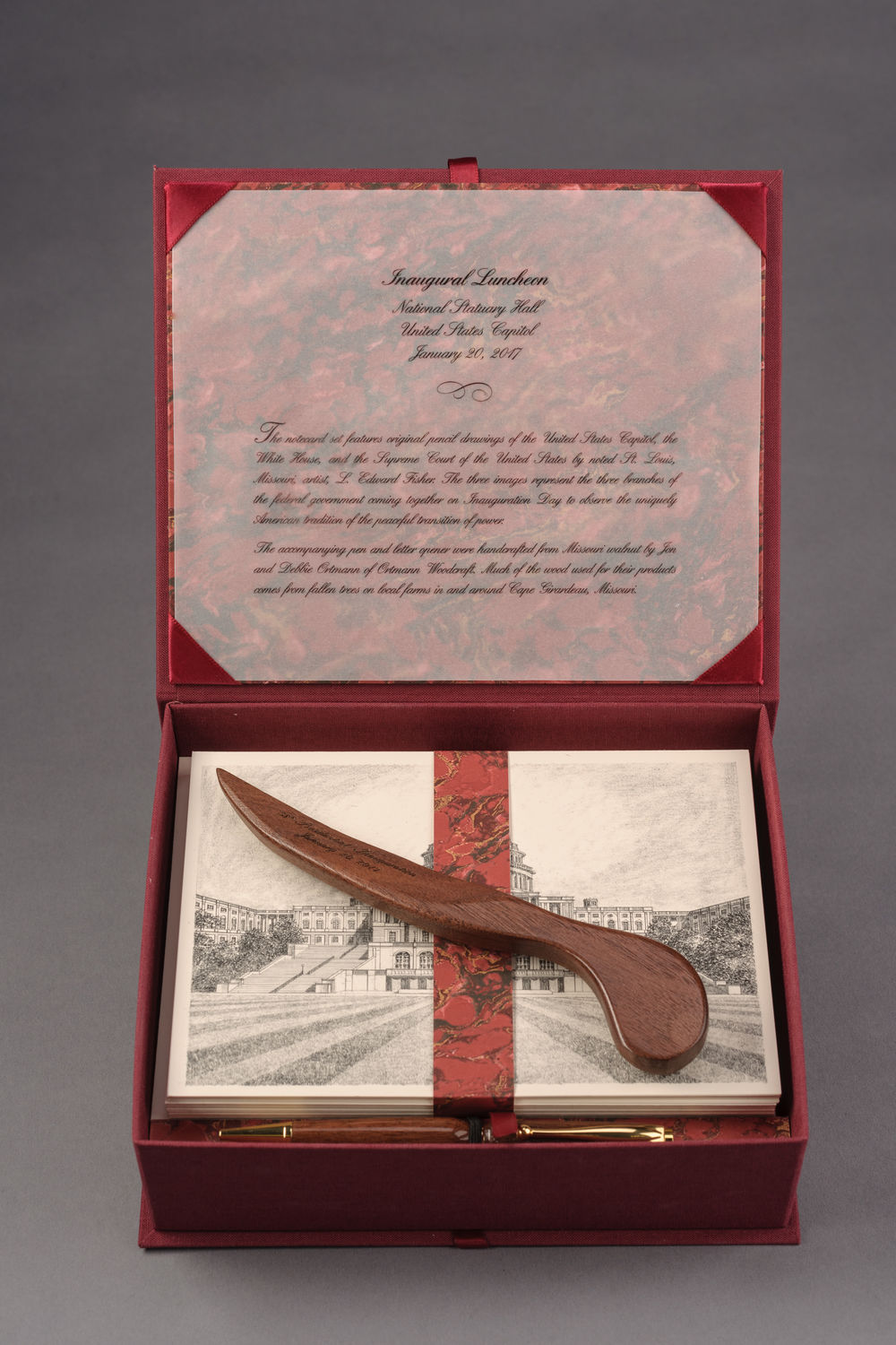 Desk Set, 2017 Inaugural Luncheon (Acc. No. 11.00128.056a)