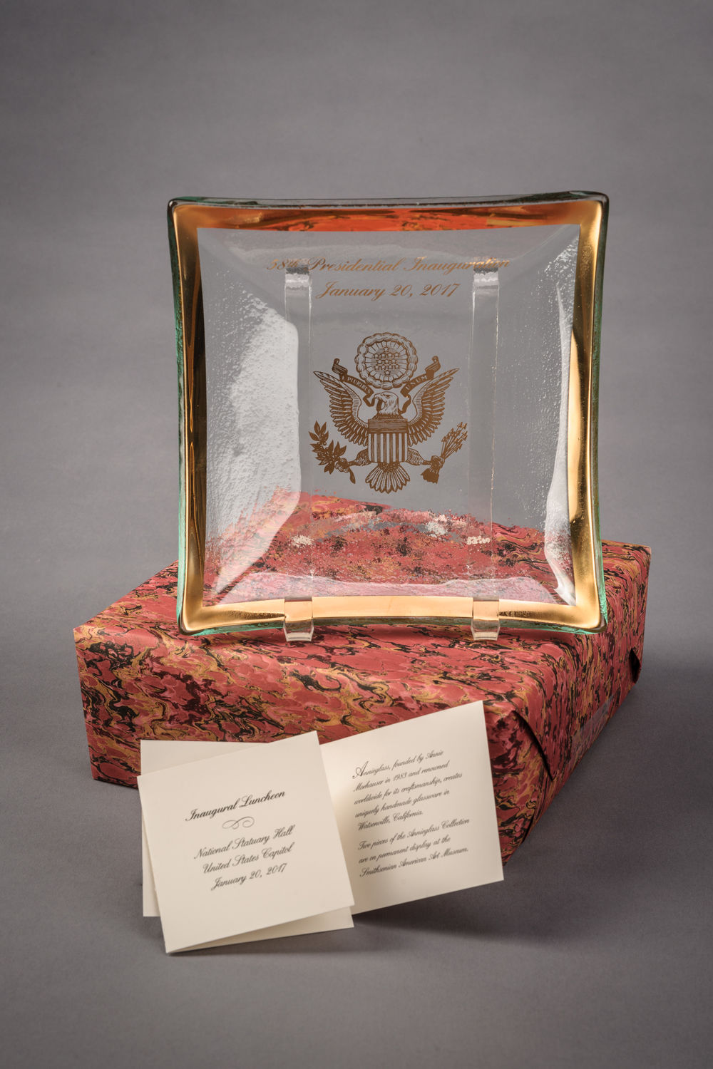 Glass Dish, 2017 Inaugural Luncheon (Acc. No. 11.00128.056b)