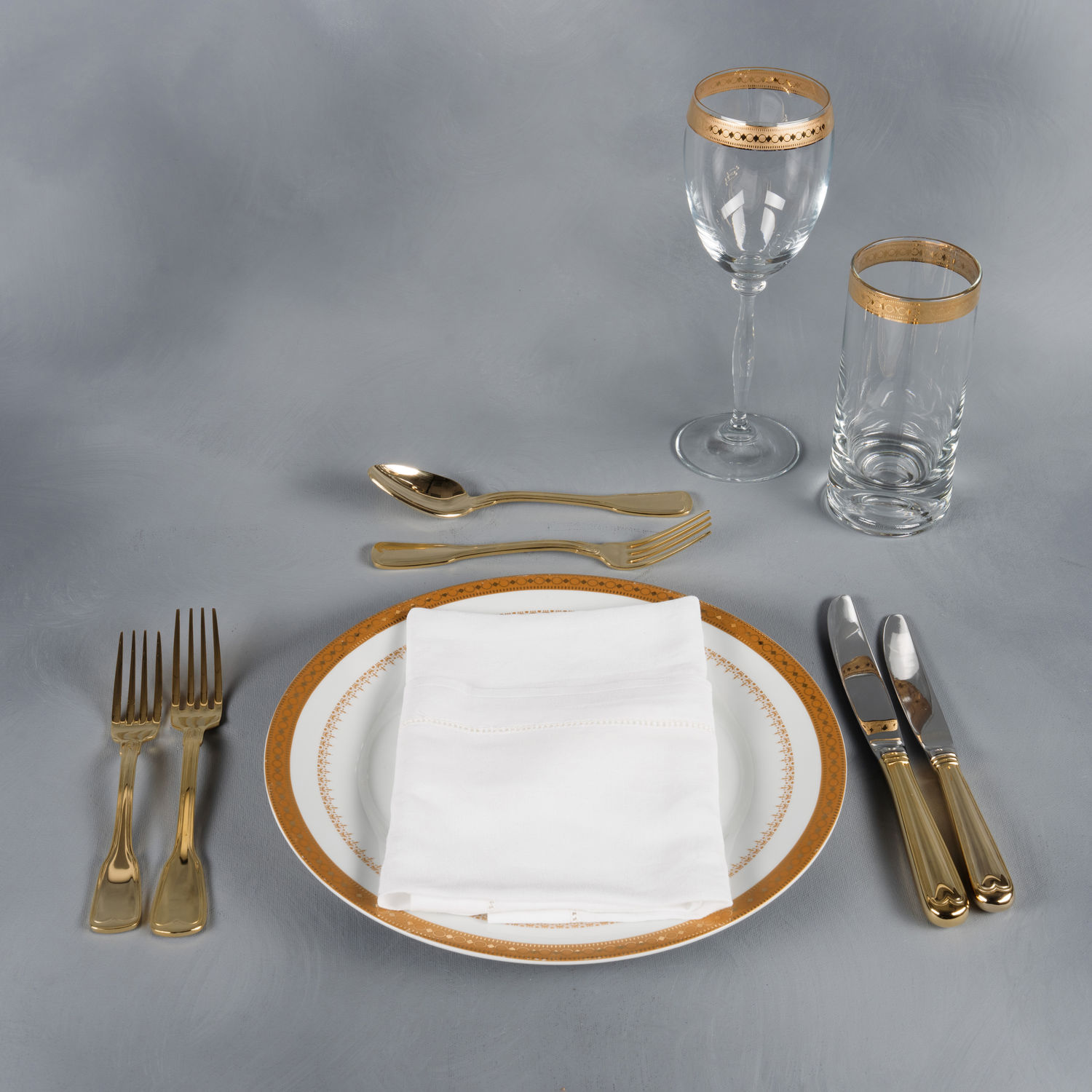 Charger Plate, Luncheon, 2025 Inaugural Ceremonies (Acc. No. 11.00141.078)