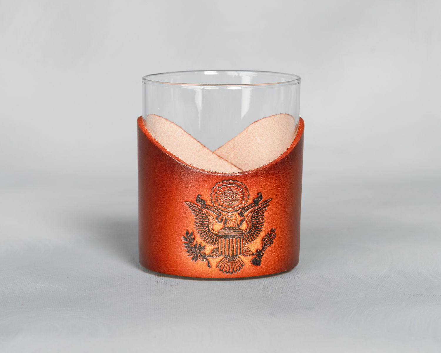 Lowball Glass, Luncheon Gift, 2025 Inaugural Ceremonies (Acc. No. 11.00141.088c)