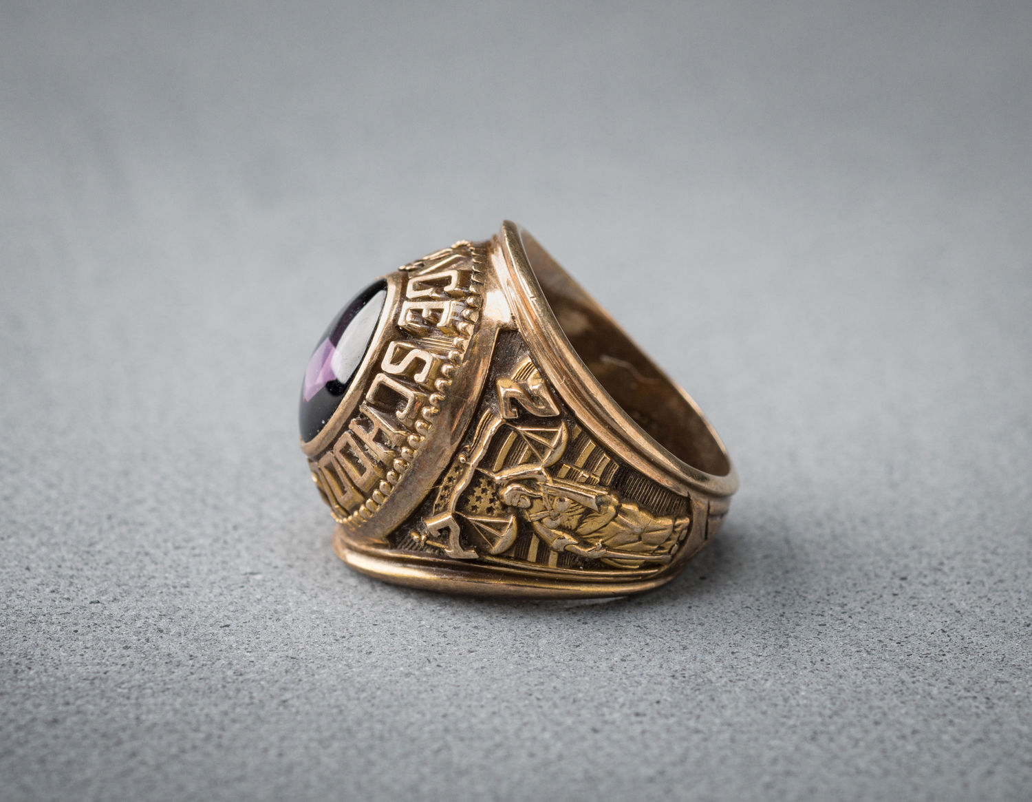 Class Ring, U.S. Senate Page (Acc. No. 57.00038.001)
