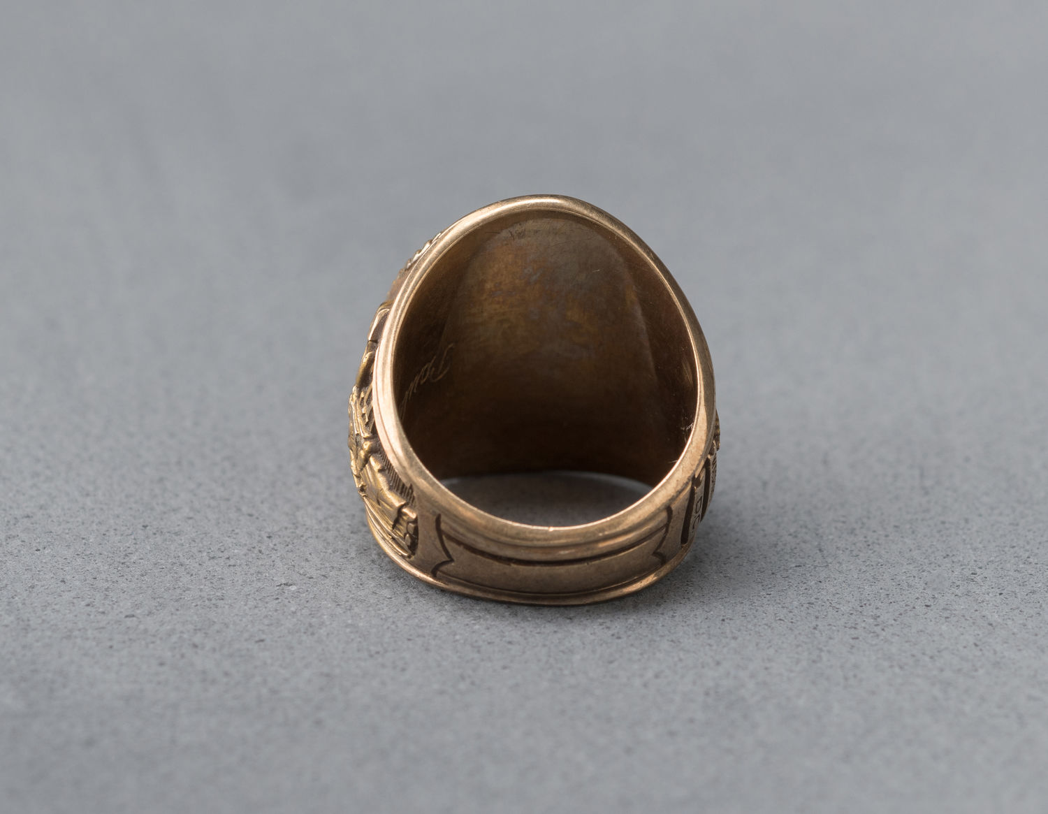 Class Ring, U.S. Senate Page (Acc. No. 57.00038.001)