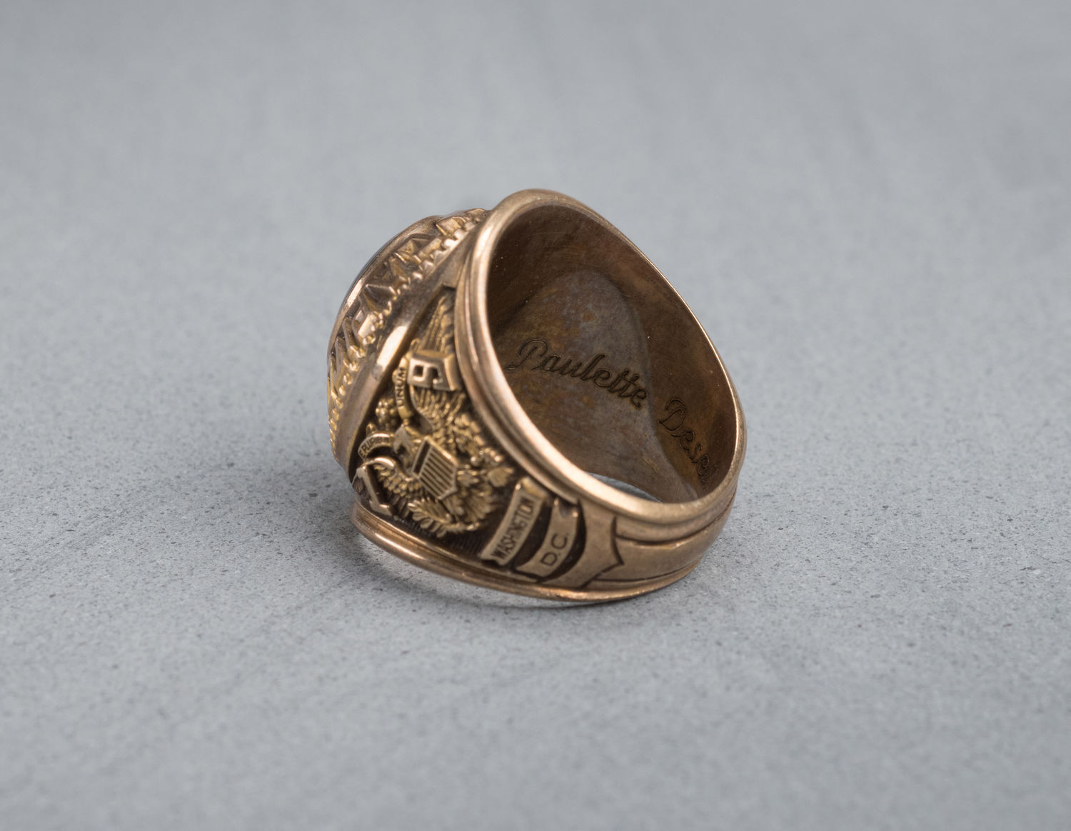 Class Ring, U.S. Senate Page (Acc. No. 57.00038.001)