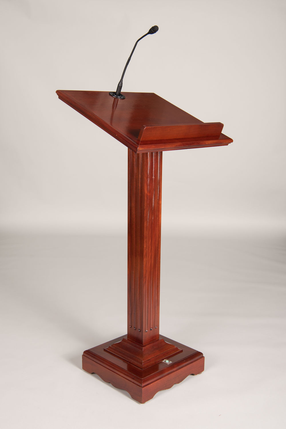 Speakers Podium, Impeachment Trial (Acc. No. 65.00075.000)
