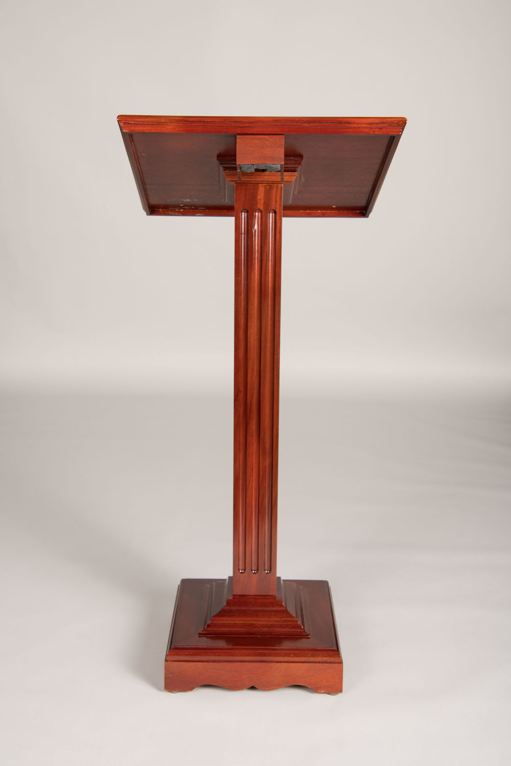 Speakers Podium, Impeachment Trial (Acc. No. 65.00075.000)