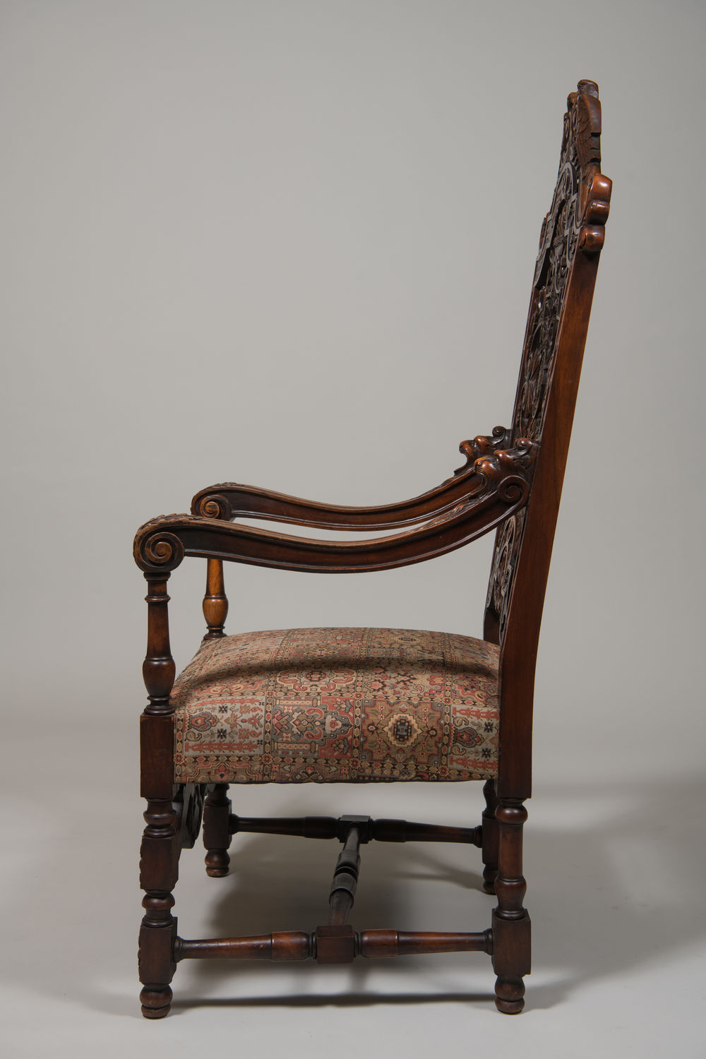 Chair, Ceremonial Arm (Acc. No. 65.00160.000)
