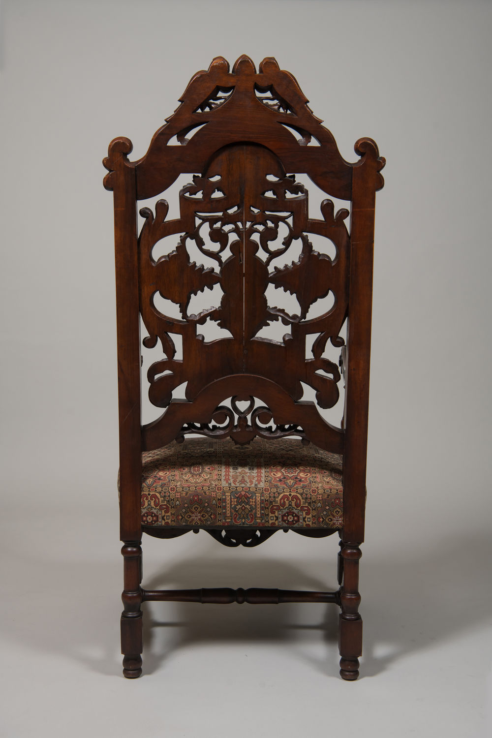 Chair, Ceremonial Arm (Acc. No. 65.00160.000)