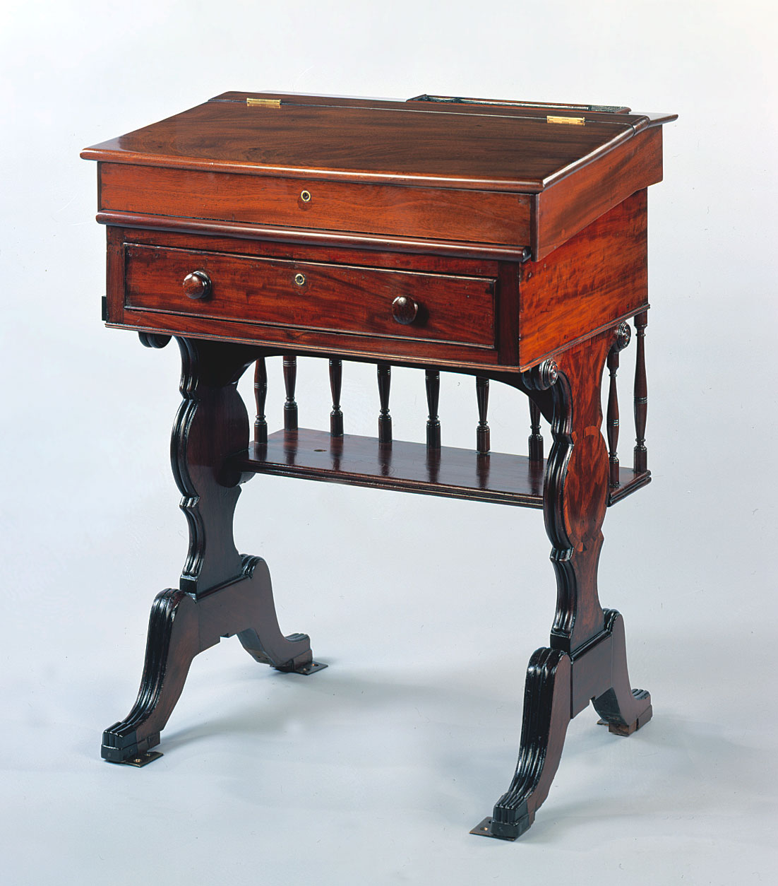 Desk  20 (XX)