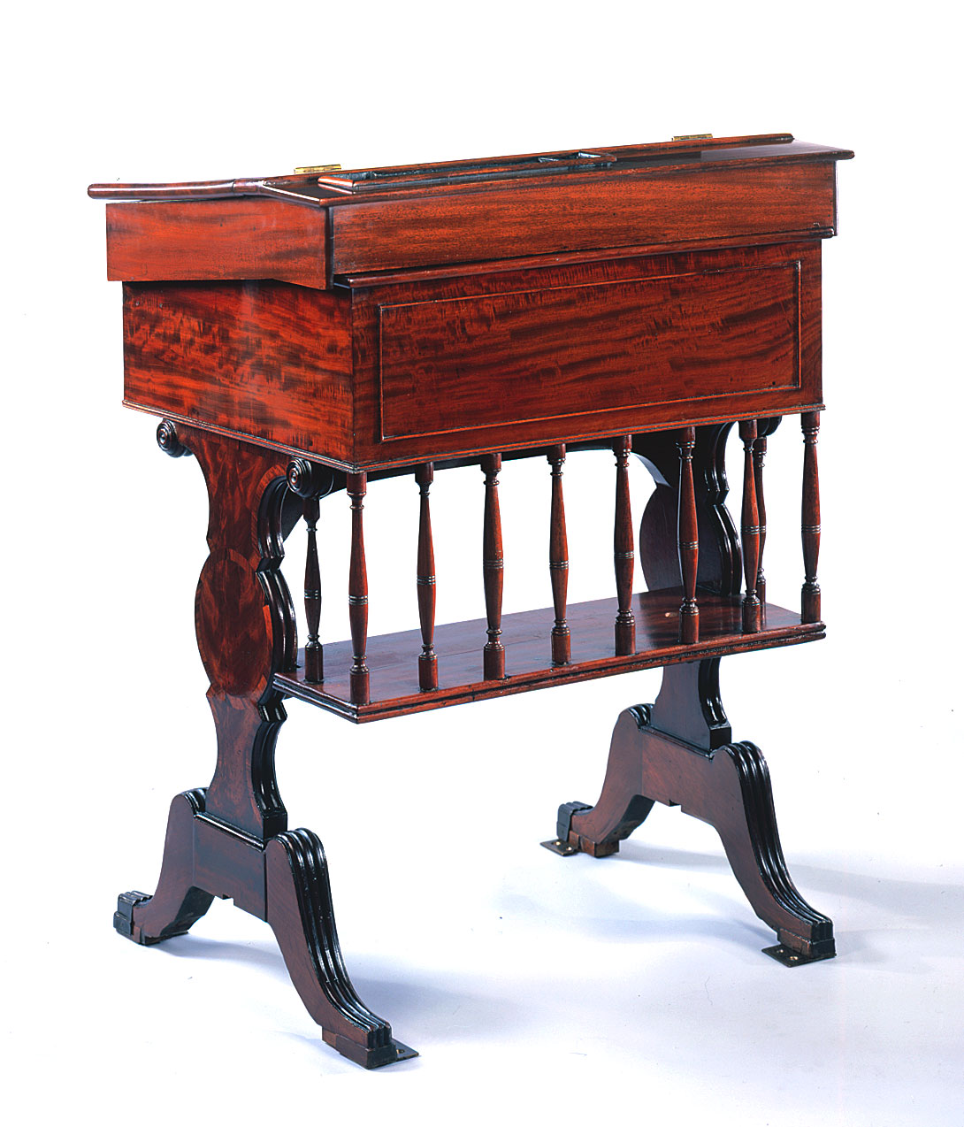 Desk  20 (XX)