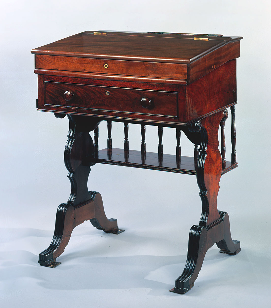 Desk  43 (XLIII)