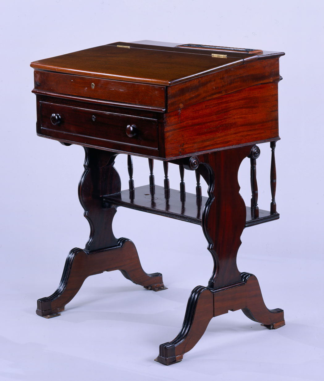 Desk  44 (XLIV)