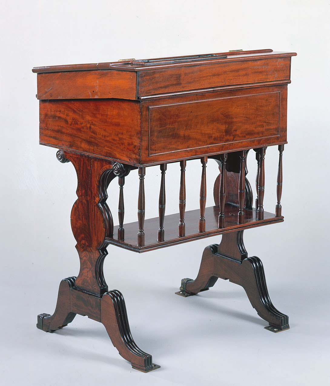 Desk  58 (LVIII)