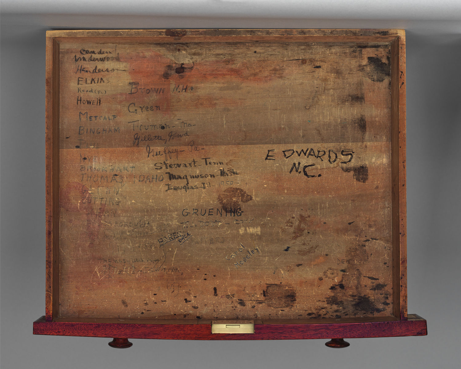 Desk  65 (LXV)