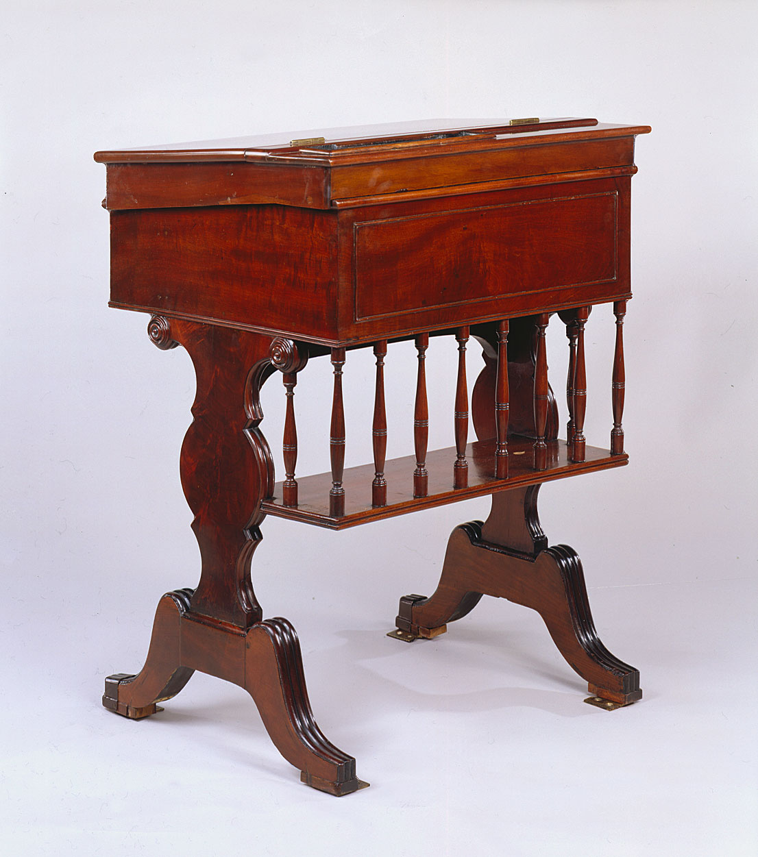Desk  69 (LXIX)