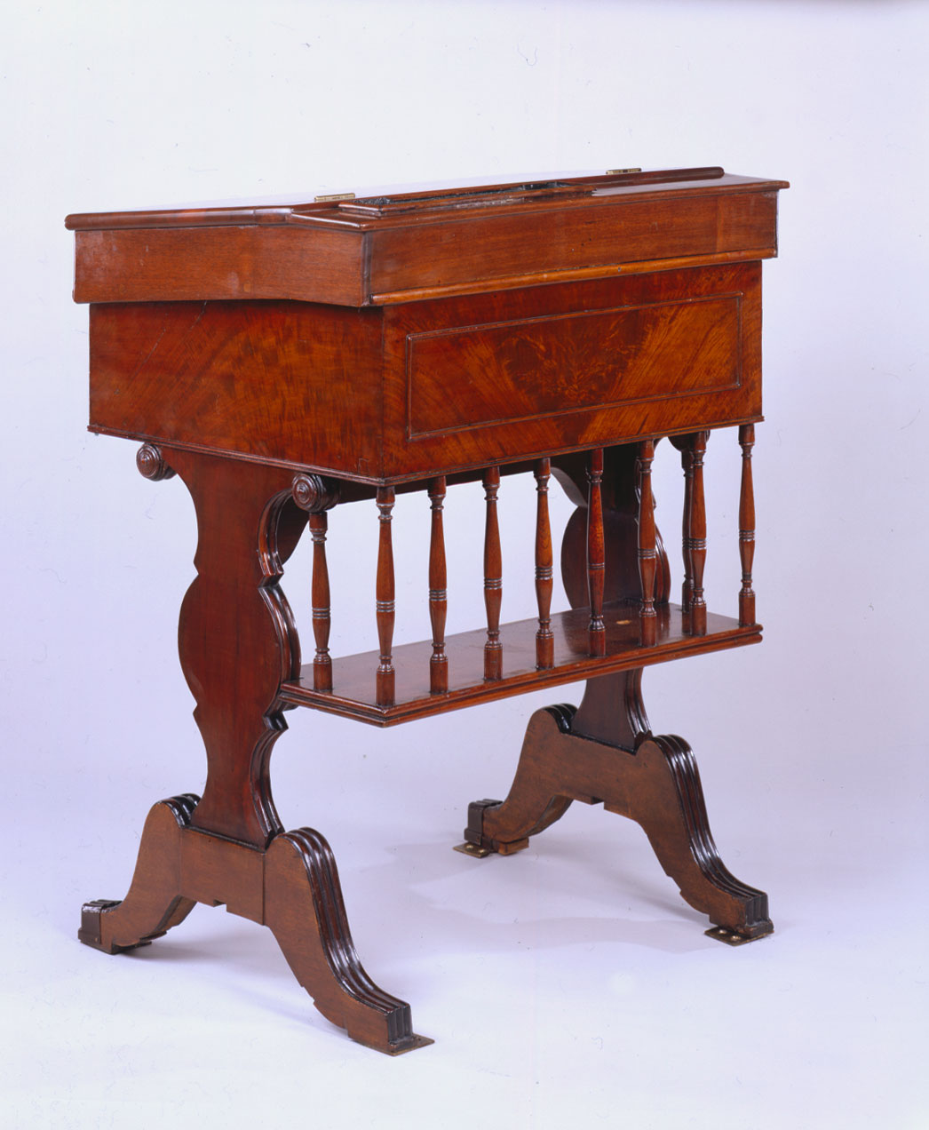 Desk  88 (LXXXVIII)