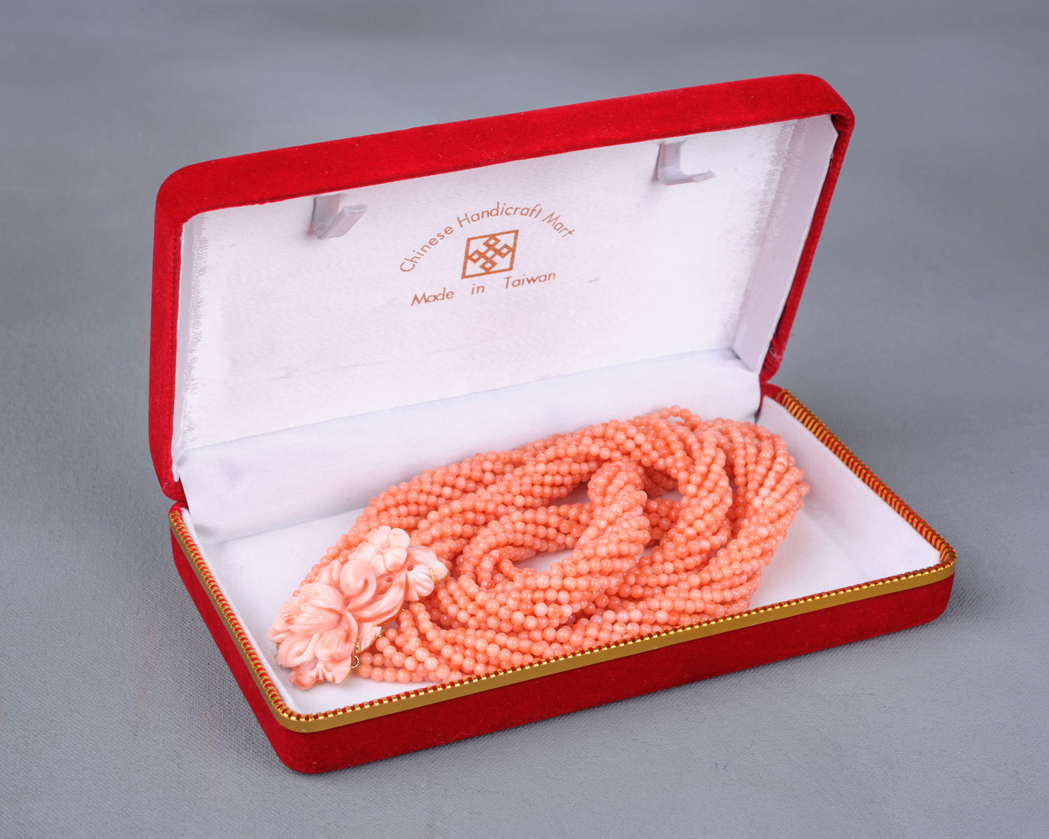 Coral Necklace (Acc. No. 71.00003.000)