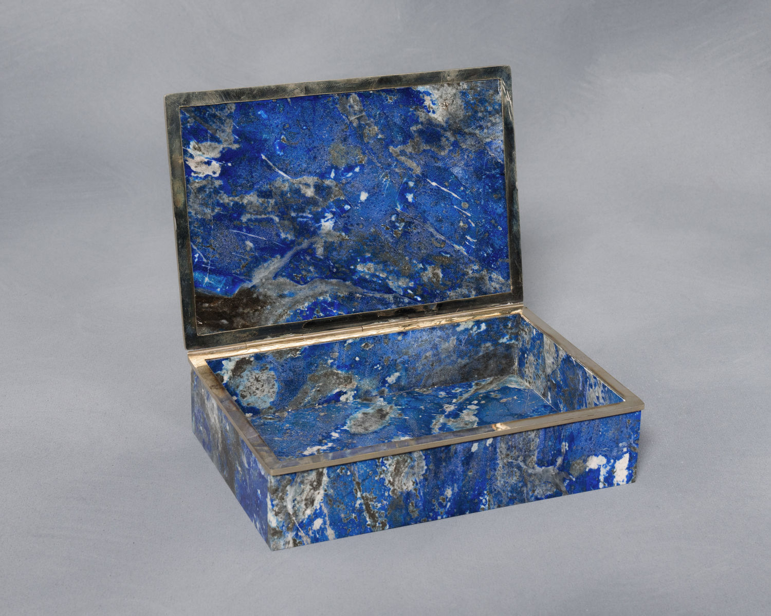 Lapis Box (Acc. No. 71.00009.001)