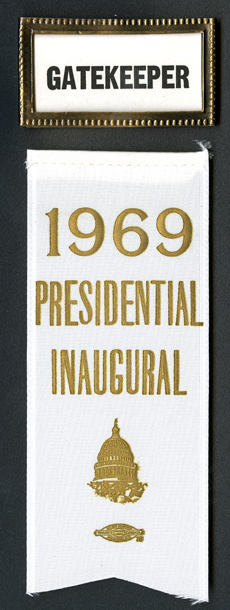 Gatekeeper Badge, 1969 Inaugural Ceremonies (Acc. No. 11.00038.003a-b)