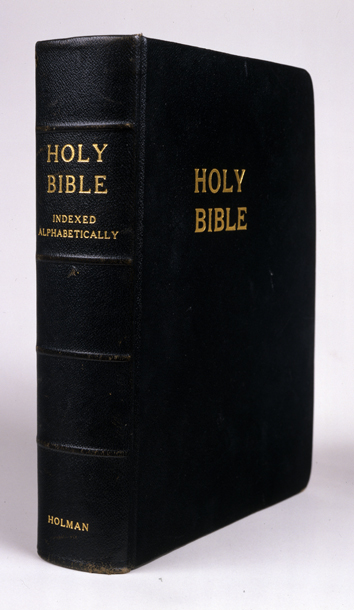 The Holy Bible. King James authorized version, containing the Old and New testaments. Translated out of the original tongues; and with the former translations diligently compared and revised.  (Acc. No. 14.00114.001)