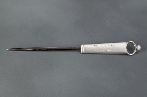 Image: Letter Opener, Joint Session to Count Electorial Ballots, 107th Congress (Cat. no. 55.00004.000)