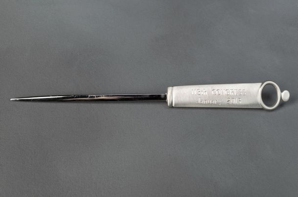 Image: Letter Opener, Joint Session to Count Electorial Ballots, 113th Congress (Cat. no. 55.00008.001)