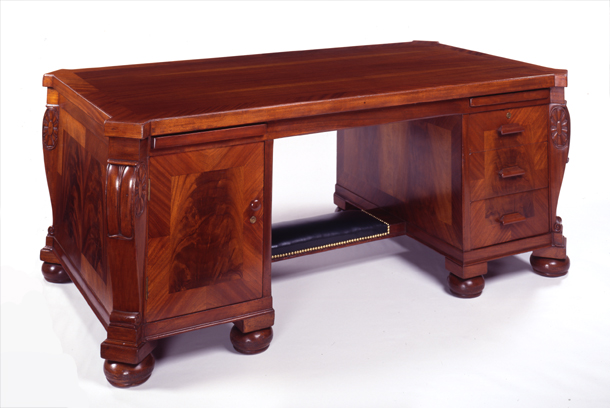 Desk, Flat-Top Partner (Acc. No. 65.00118.000)
