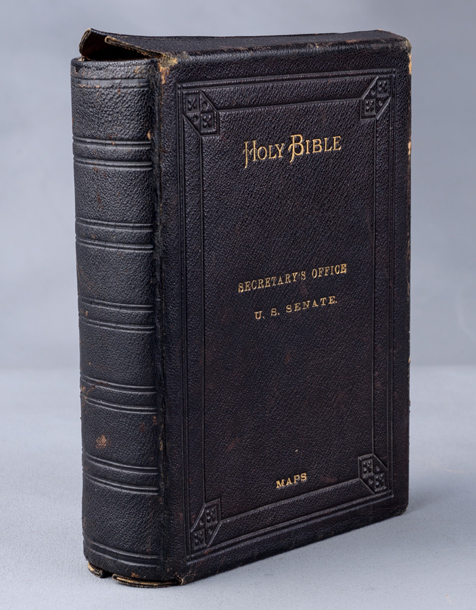 Image of The Holy Bible, containing the Old and New testaments: translated out of the original tongues; and with the former translations diligently compared and revised. .
