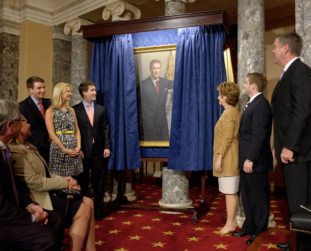 Senator Frist Portrait Unveiling Event Photo