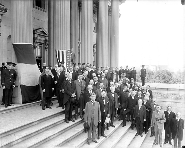 France gives two Sèvres Vases to the U.S. Senate, September 24, 1918