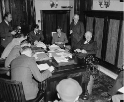 Senate Committete on Finance, 1933